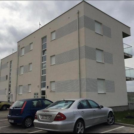 Apartmani Matko Нін Екстер'єр фото